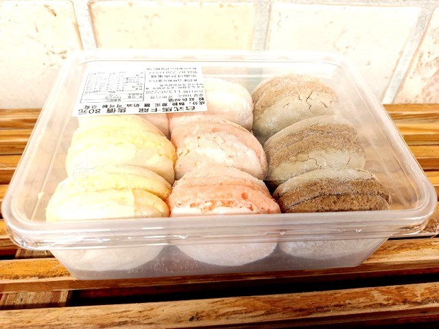 新莊蜜而可手工餅乾😍台灣馬卡龍😍100克一盒😍80元